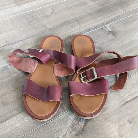 Zara Brown Cross-Over Buckle Sandals - Picture 2 of 6